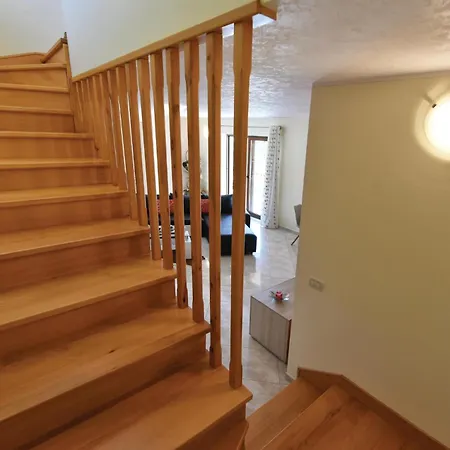 Semesterbostad Three-bedroom In