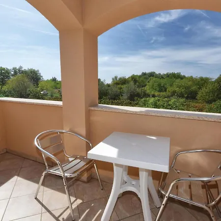 Three-bedroom In Dom wakacyjny