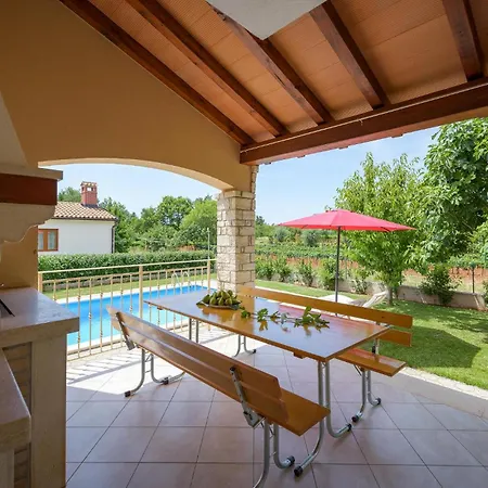 Three-bedroom In * Tinjan