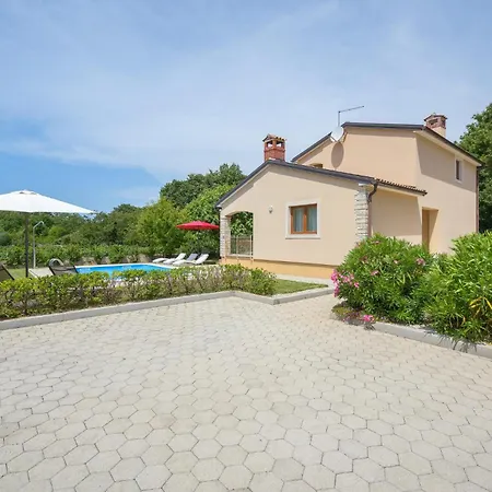 Holiday home Three-bedroom In *