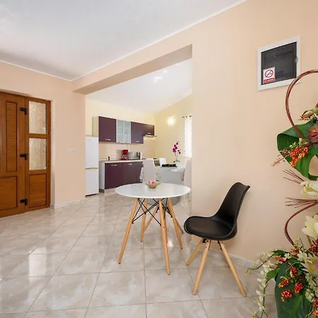 Holiday home Three-bedroom In